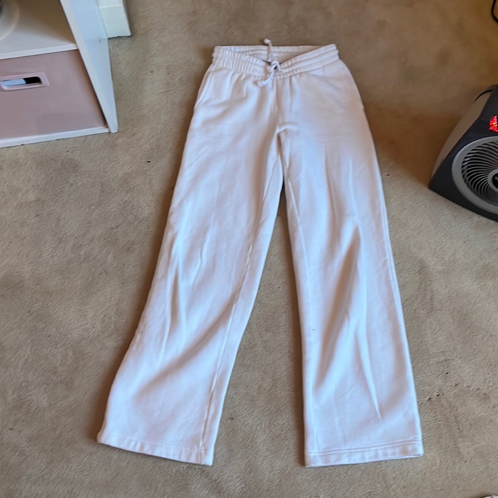 White Aritzia wide leg sweatpants